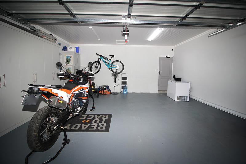 3 Bedroom Property for Sale in Reebok Western Cape